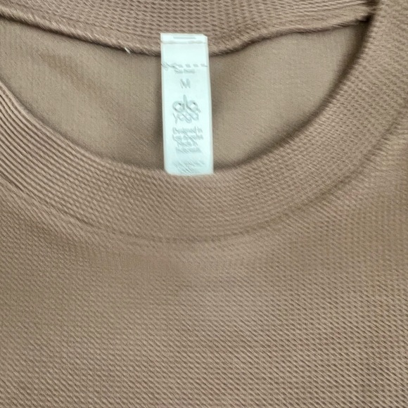 Alo Cropped Light Brown Top - Picture 5 of 7